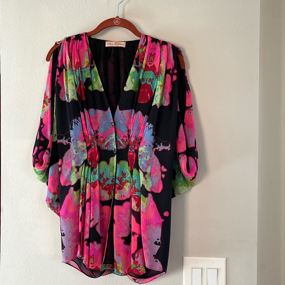 Women’s multicolor silk pink blouse, size 4